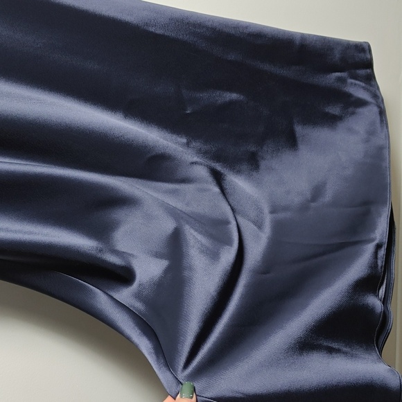 ABS Allen Schwartz Blue Formal Long  Silk Dress Gown w/ Built in Bra Size 4 - Picture 2 of 16